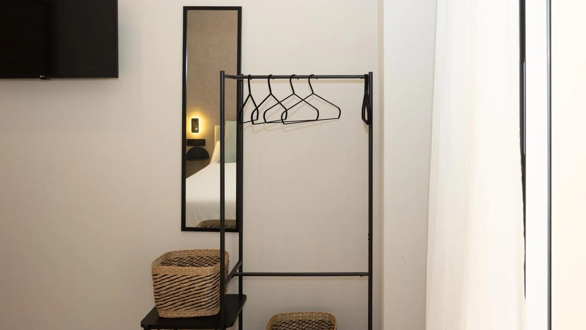 Chinitas Urban Rooms Malaga Spain
