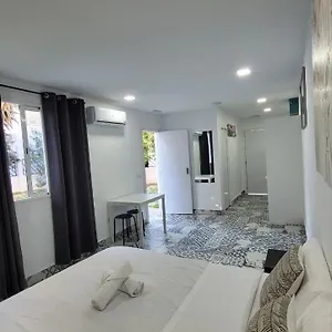  Casa de hóspedes Ayz Silvela - Auto Check-in