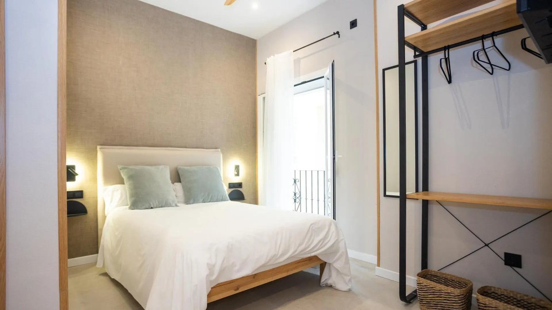 호스텔 Chinitas Urban Rooms 말라가