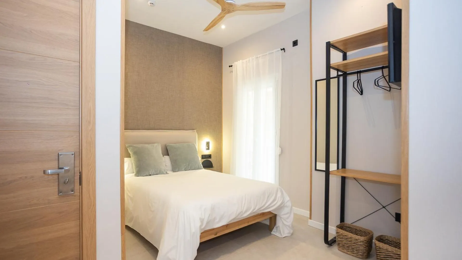 호스텔 Chinitas Urban Rooms 말라가