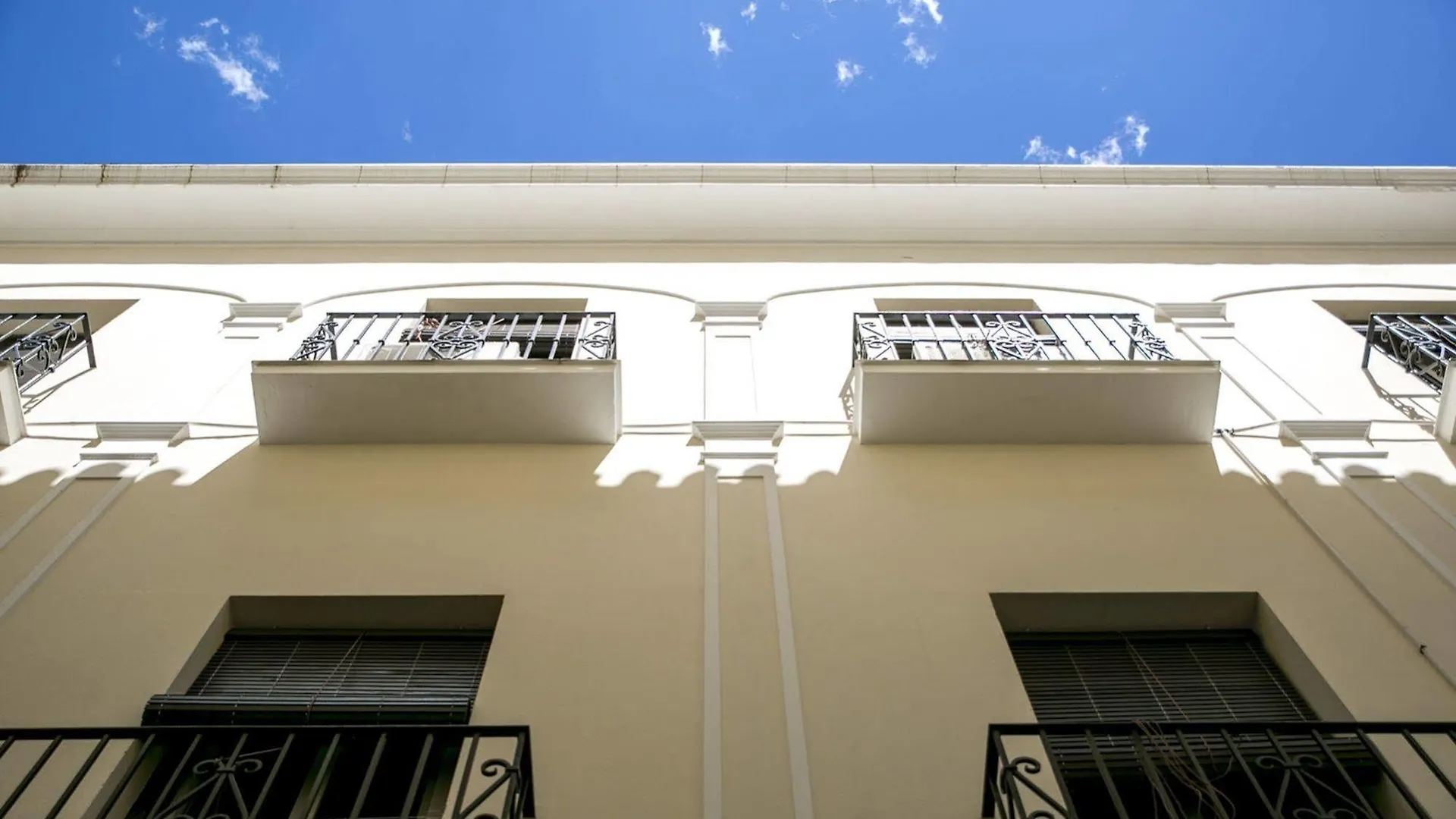 Hostel Chinitas Urban Rooms Malaga Spain
